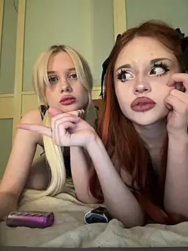 UkiiyoDuo online show from February 12, 2026, 7:20 pm