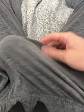 Snapshot of watxhe chatting on March 1, 2026, 12:40 pm watxhe online show from March 1, 2026, 12:40 pm