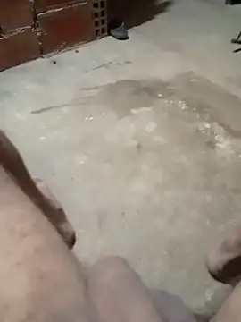 Snapshot of Hot_Veteran_1 chatting on February 6, 2026, 3:33 am Hot Veteran 1 online show from February 6, 2026, 3:33 am