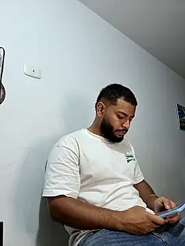 KLEYTON33 online show from March 3, 2026, 3:01 am