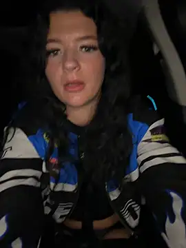 Snapshot of NaughtyGirlMia_ chatting on February 1, 2026, 9:13 pm NaughtyGirlMia online show from February 1, 2026, 9:13 pm