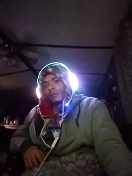 Snapshot of spooky425hd chatting on February 8, 2026, 7:12 am spooky425hd online show from February 8, 2026, 7:12 am