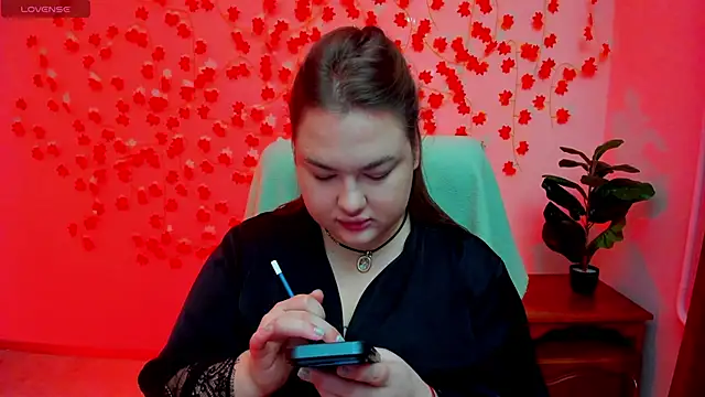 Snapshot of Sofiawetsweet chatting on February 8, 2026, 1:36 pm Sofiawetsweet online show from February 8, 2026, 1:36 pm