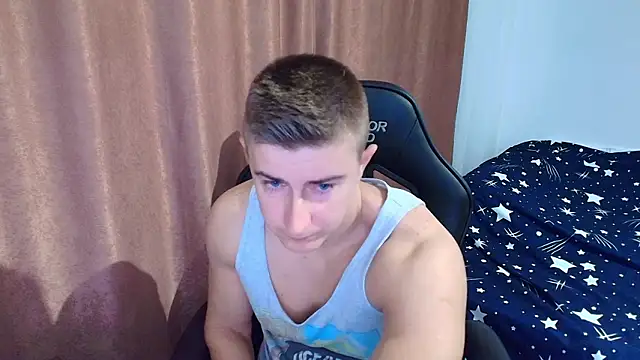 Snapshot of TodMusclePower9 chatting on February 4, 2026, 4:07 am TodMusclePower9 online show from February 4, 2026, 4:07 am