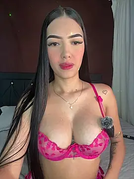 Snapshot of Celestecastro_ chatting on February 4, 2026, 3:18 pm Celestecastro online show from February 4, 2026, 3:18 pm