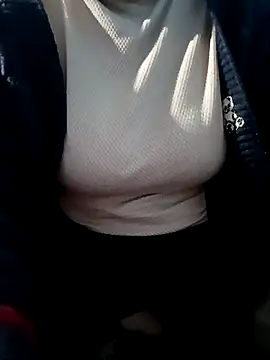 Snapshot of Tulip_ii chatting on February 15, 2026, 3:14 am Tulip ii online show from February 15, 2026, 3:14 am