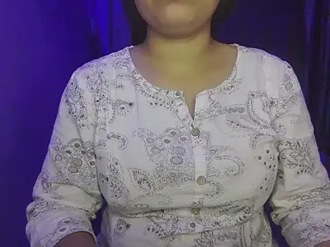 Snapshot of Bold_Beauty_07 chatting on March 2, 2026, 6:48 pm Bold Beauty 07 online show from March 2, 2026, 6:48 pm