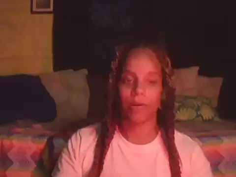 Snapshot of BadGyalGem chatting on February 4, 2026, 3:40 pm BadGyalGem online show from February 4, 2026, 3:40 pm