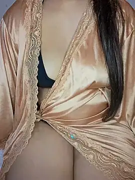 Snapshot of Cutie_Princess1 chatting on February 19, 2026, 2:51 am Cutie Princess1 online show from February 19, 2026, 2:51 am