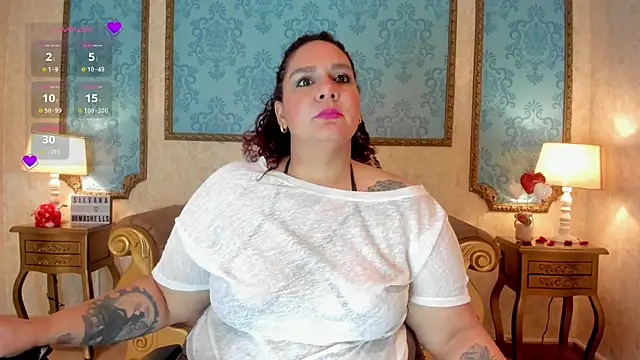 Snapshot of SilvanaBombshell chatting on February 12, 2026, 12:22 pm SilvanaBombshell online show from February 12, 2026, 12:22 pm