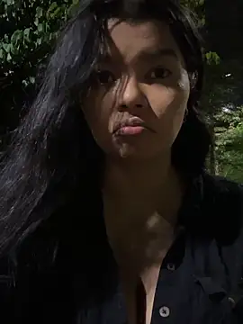 moonhelen online show from March 2, 2026, 5:08 am