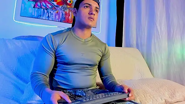 jhon nicolas online show from February 8, 2026, 11:08 pm