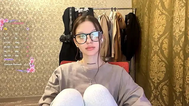 LumPetal online show from February 12, 2026, 5:24 am