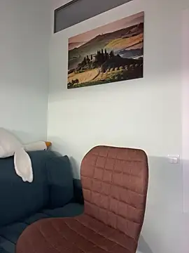 Peony kiss online show from February 15, 2026, 7:27 am