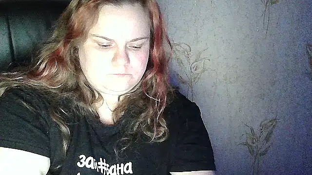 Snapshot of DollyGersoon chatting on February 18, 2026, 9:33 pm DollyGersoon online show from February 18, 2026, 9:33 pm