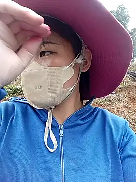 Snapshot of Anna_516 chatting on March 1, 2026, 1:40 am Anna 516 online show from March 1, 2026, 1:40 am