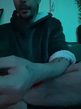 Snapshot of Piratee666 chatting on March 1, 2026, 11:18 pm Piratee666 online show from March 1, 2026, 11:18 pm