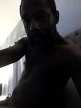 Snapshot of Joecool1009 chatting on February 2, 2026, 12:26 pm Joecool1009 online show from February 2, 2026, 12:26 pm