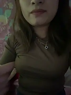 Snapshot of yuii-717 chatting on February 21, 2026, 7:09 am yuii-717 online show from February 21, 2026, 7:09 am