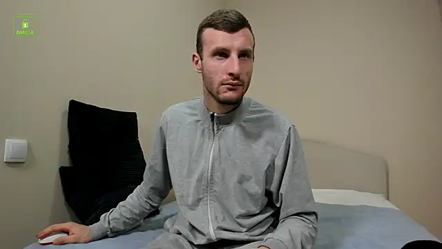 Snapshot of Deymond_Russo chatting on February 18, 2026, 6:42 am Deymond Russo online show from February 18, 2026, 6:42 am