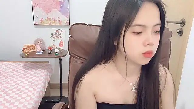 Snapshot of Dawn-2 chatting on February 24, 2026, 3:43 pm Dawn-2 online show from February 24, 2026, 3:43 pm