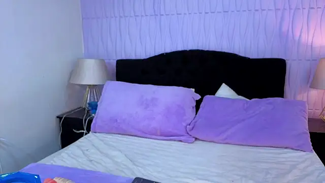 Snapshot of Mia_Cherry__ chatting on February 7, 2026, 1:26 pm Mia Cherry online show from February 7, 2026, 1:26 pm