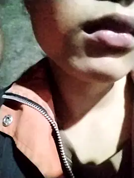 Snapshot of bigdady112 chatting on February 13, 2026, 2:29 am bigdady112 online show from February 13, 2026, 2:29 am