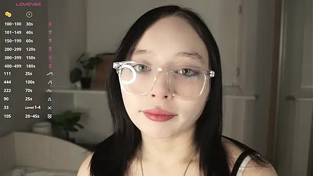 Snapshot of HannaHayles chatting on February 13, 2026, 6:15 pm HannaHayles online show from February 13, 2026, 6:15 pm