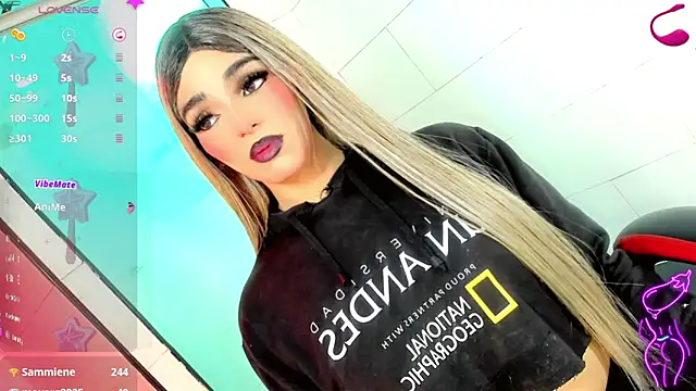 Snapshot of Maddye_Fox chatting on February 19, 2026, 6:48 pm Maddye Fox online show from February 19, 2026, 6:48 pm