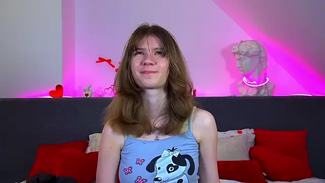 Snapshot of MilaMaelis chatting on March 3, 2026, 6:25 pm MilaMaelis online show from March 3, 2026, 6:25 pm