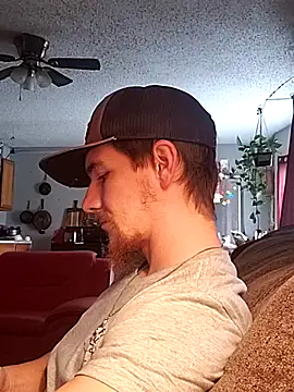 Snapshot of Horus1922 chatting on February 17, 2026, 4:46 pm Horus1922 online show from February 17, 2026, 4:46 pm