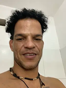 MaxyRyan online show from March 2, 2026, 6:03 am