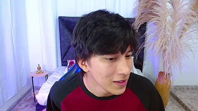 Snapshot of nikoo_18 chatting on February 5, 2026, 2:11 pm nikoo 18 online show from February 5, 2026, 2:11 pm