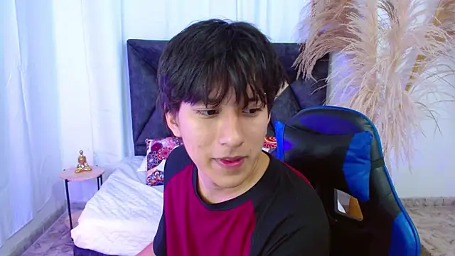 Snapshot of nikoo_18 chatting on February 7, 2026, 1:26 pm nikoo 18 online show from February 7, 2026, 1:26 pm