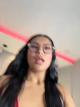 Snapshot of MiaSmit_ chatting on February 15, 2026, 3:58 am MiaSmit online show from February 15, 2026, 3:58 am