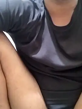 Snapshot of Dareblast chatting on February 22, 2026, 6:50 pm Dareblast online show from February 22, 2026, 6:50 pm