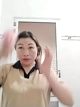 Snapshot of cong1122 chatting on February 25, 2026, 1:48 am cong1122 online show from February 25, 2026, 1:48 am