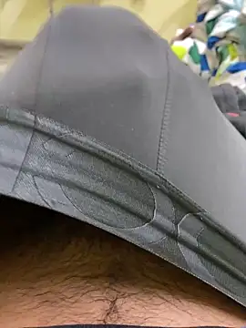 Snapshot of adiiiroccc chatting on February 12, 2026, 8:31 am adiiiroccc online show from February 12, 2026, 8:31 am