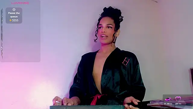 Snapshot of Zonce_shimer chatting on February 14, 2026, 4:09 am Zonce shimer online show from February 14, 2026, 4:09 am