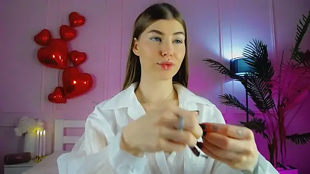 Snapshot of Milana_rosaa chatting on February 12, 2026, 4:35 pm Milana rosaa online show from February 12, 2026, 4:35 pm