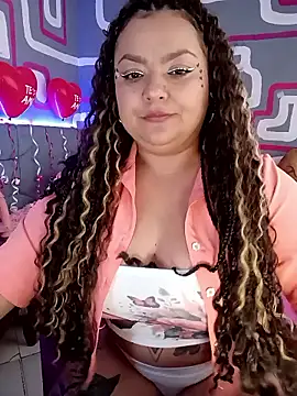 Snapshot of SweettSin chatting on February 14, 2026, 9:55 pm SweettSin online show from February 14, 2026, 9:55 pm