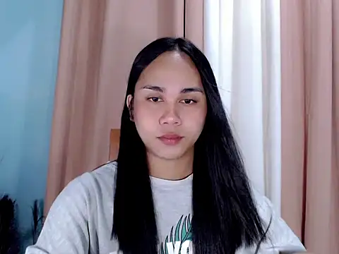 Snapshot of _Thegirlnextdoor69 chatting on February 5, 2026, 7:07 pm Thegirlnextdoor69 online show from February 5, 2026, 7:07 pm