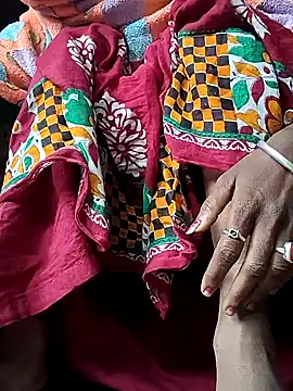 Sweet-runi online show from February 19, 2026, 1:56 am