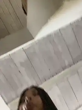 Snapshot of Romie_rous chatting on February 6, 2026, 3:04 pm Romie rous online show from February 6, 2026, 3:04 pm