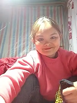 Luminana online show from February 9, 2026, 2:15 am