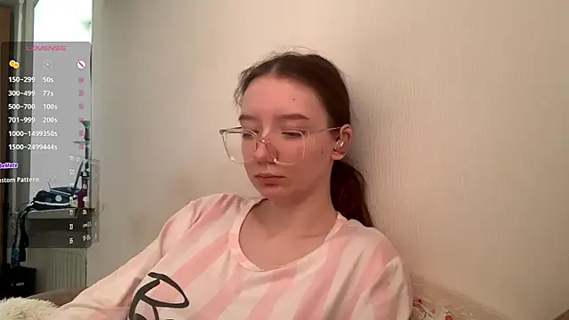 Snapshot of LakendraNoren chatting on February 22, 2026, 6:13 am LakendraNoren online show from February 22, 2026, 6:13 am