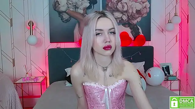 Snapshot of JosephineRowe chatting on February 22, 2026, 4:24 am JosephineRowe online show from February 22, 2026, 4:24 am