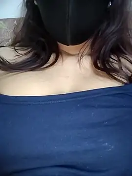 Snapshot of Moody-girl1 chatting on February 26, 2026, 5:45 pm Moody-girl1 online show from February 26, 2026, 5:45 pm