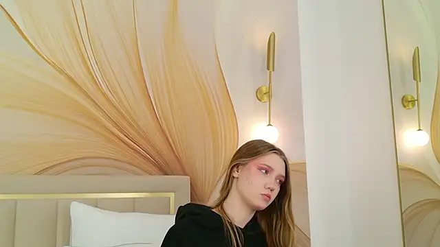 Snapshot of StacyHicks chatting on February 25, 2026, 3:10 pm StacyHicks online show from February 25, 2026, 3:10 pm