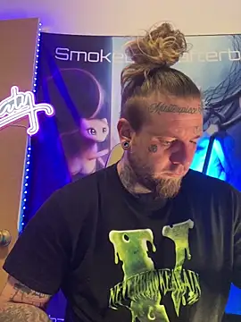 Smokebluntafterblunt online show from February 18, 2026, 12:23 pm